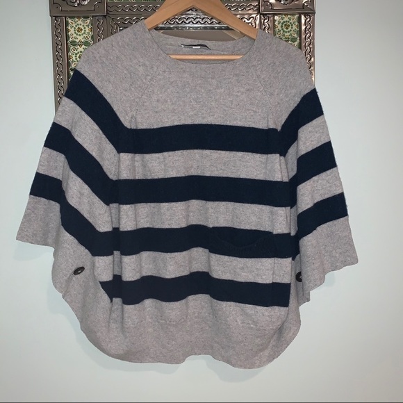 Autumn Cashmere Cape Sweater size XS - Picture 3 of 7